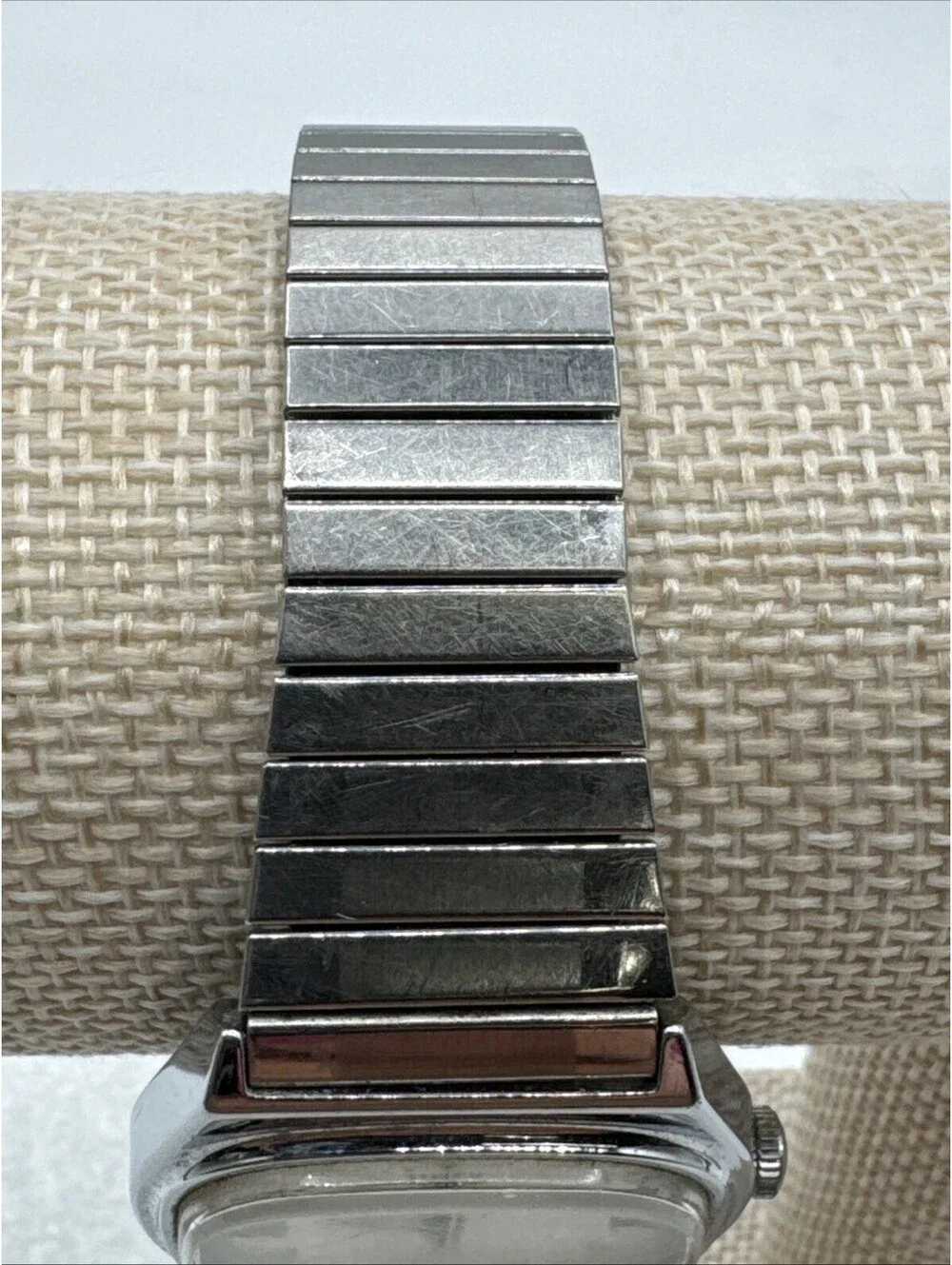 Timex Viscount Calendar Watch 34523 10888 Wind Up Silver Expansion Band Square